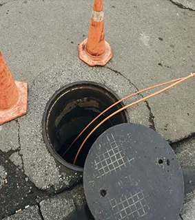 Desentupimento de Esgotos na Avenida Marquês de São Vicente